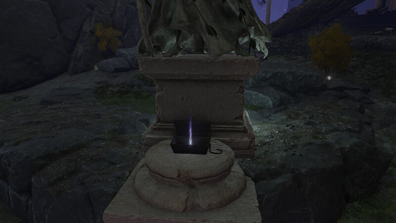 File:Heirloom-Remnant-Corpse-1x-Siofra-Siofra-Plateau.jpg